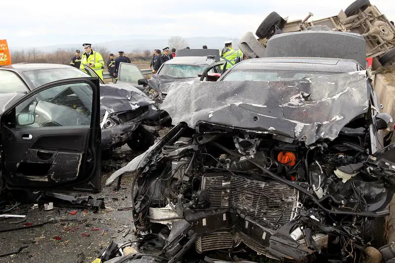 2 Dead, 16 Injured After Stolen Car Driving the Wrong Way Causes Multi ...
