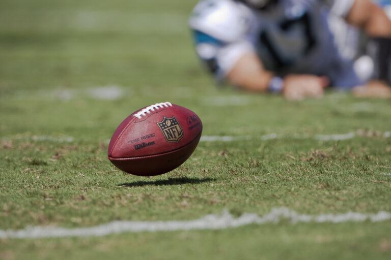 Former NFL Star Dies at 83