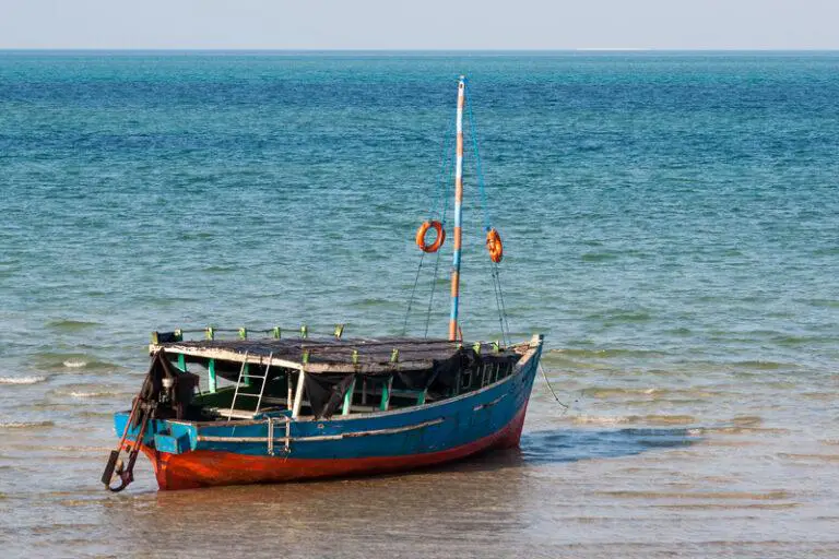 58 Dead in Boat Capsize