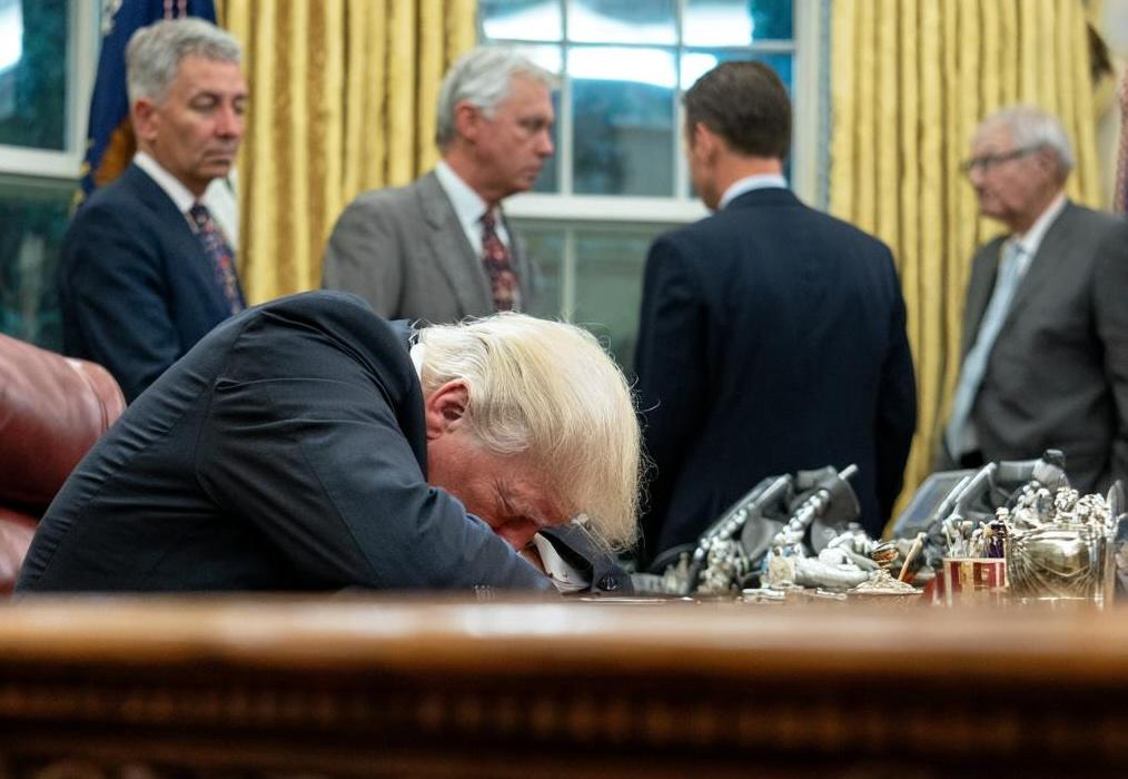trump-sleeping-featured-featured-featured-featured-featured